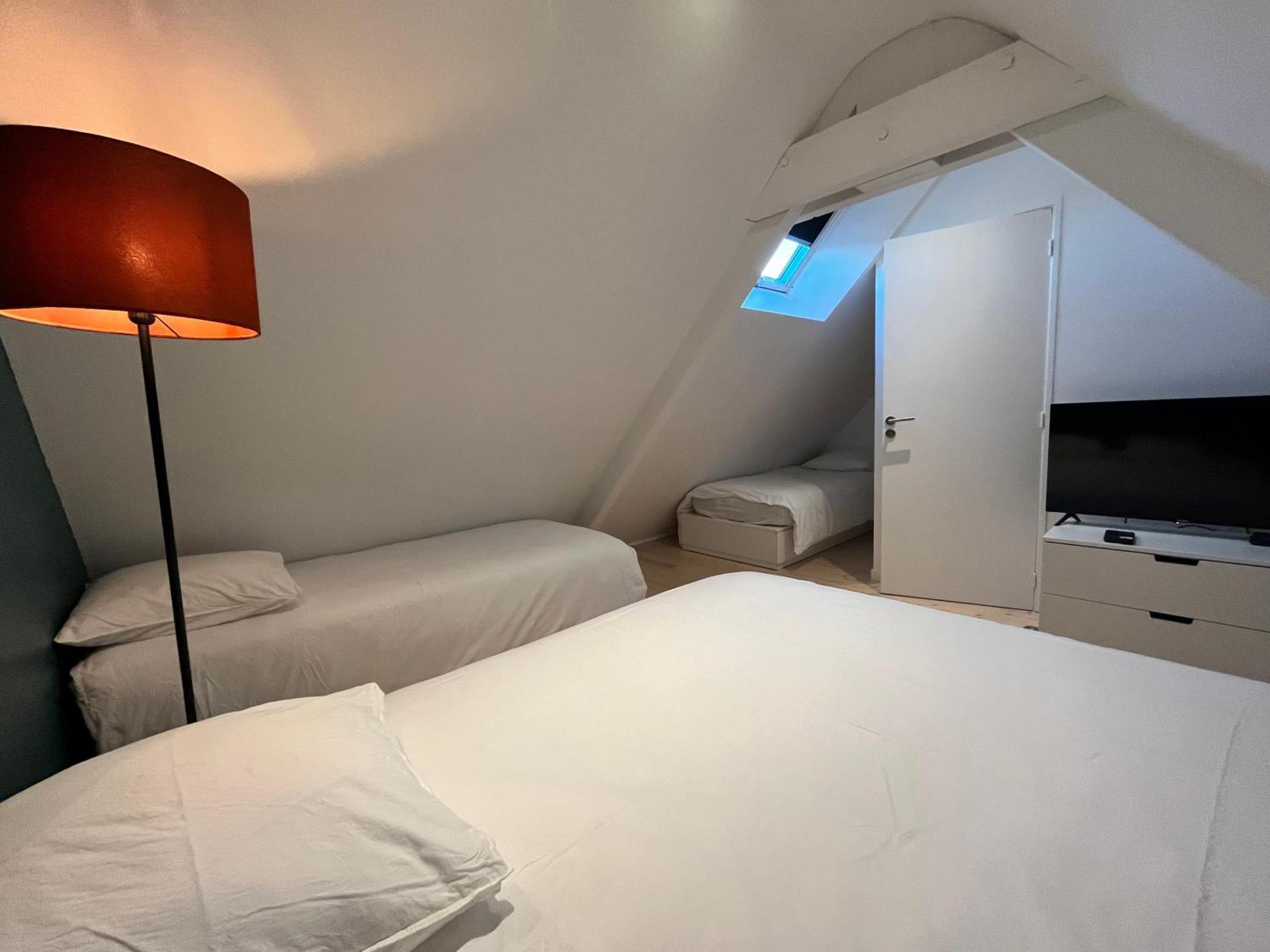Douceur De Vivre En Bord De Mer - Jacuzzi Et Cheminee 圣库仑 外观 照片